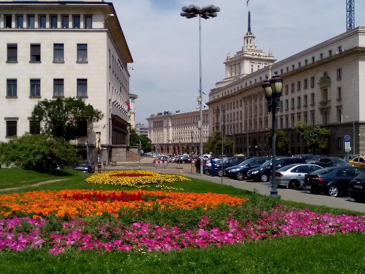 Central Sofia City Rooms Near Central Subway Station. 0*,